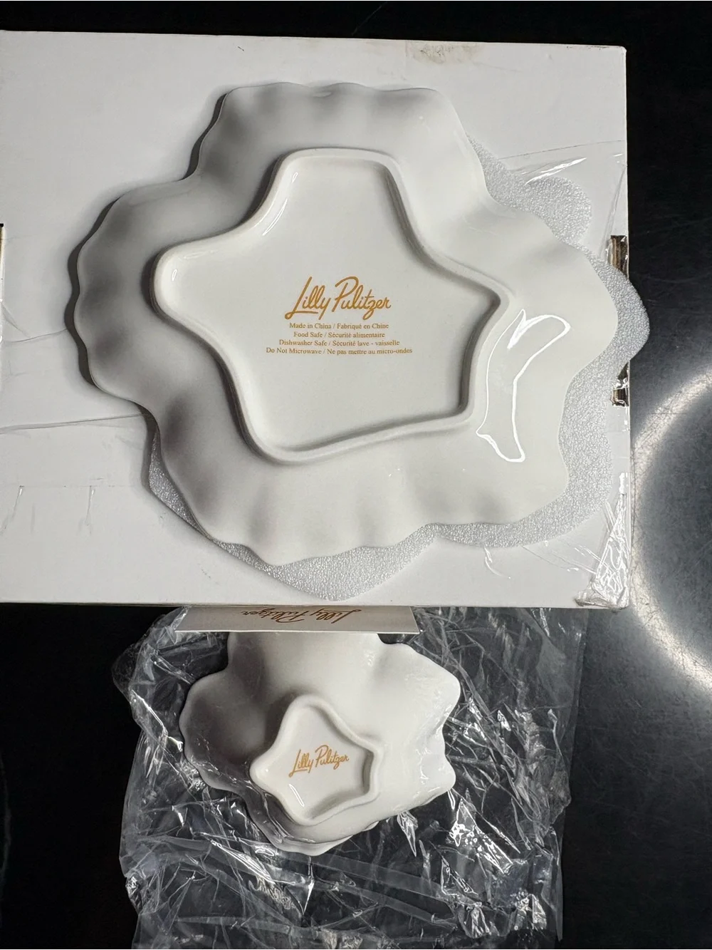 Lilly Pulitzer ceramic floral nesting dish set